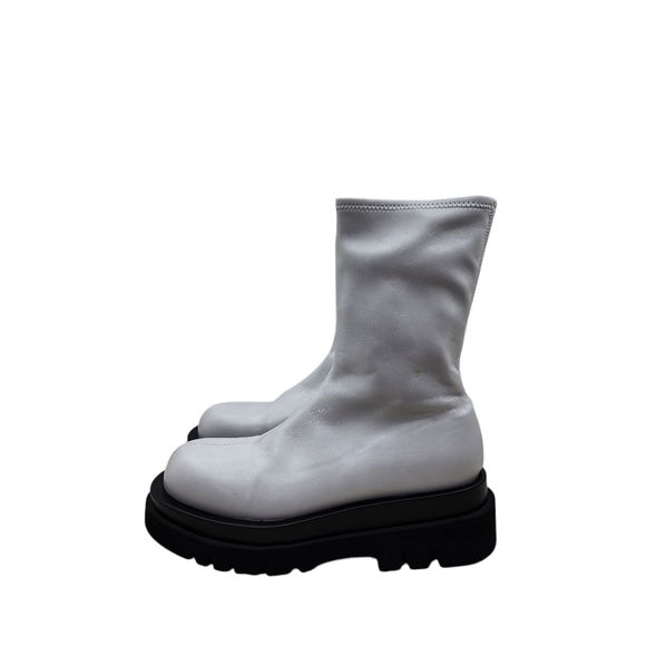 Jeffrey Campbell Women's Prolong Zip Chunky Ankle Bootie Light Grey Sz 6.5 - Picture 1 of 9